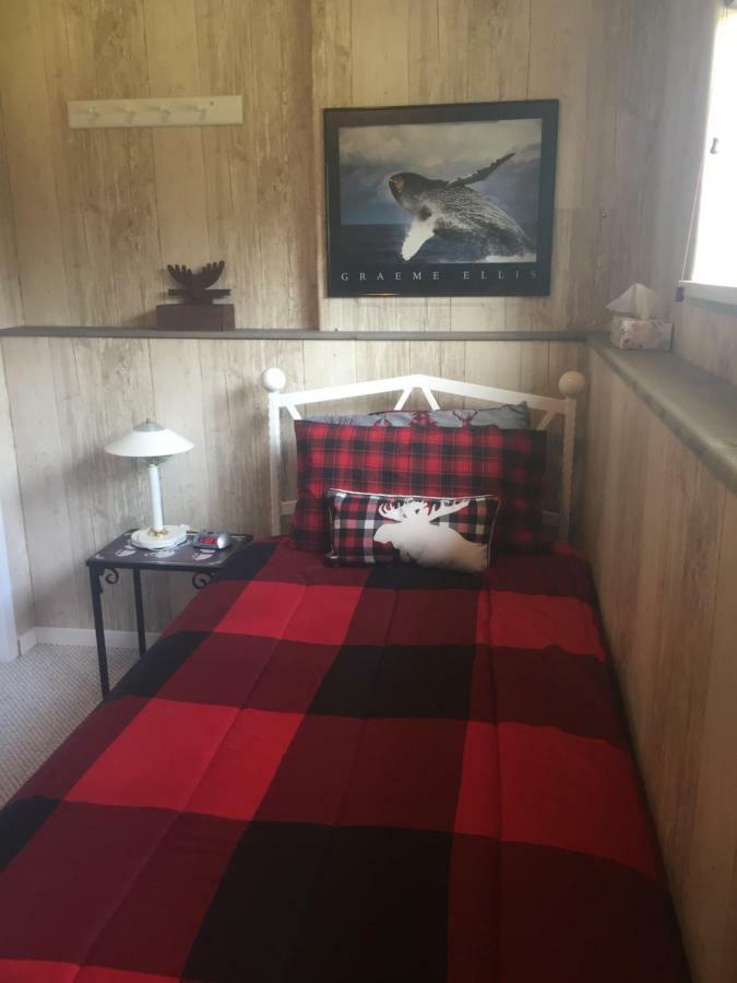 Silvern Lake Trail Bed And Breakfast Smithers Bagian luar foto
